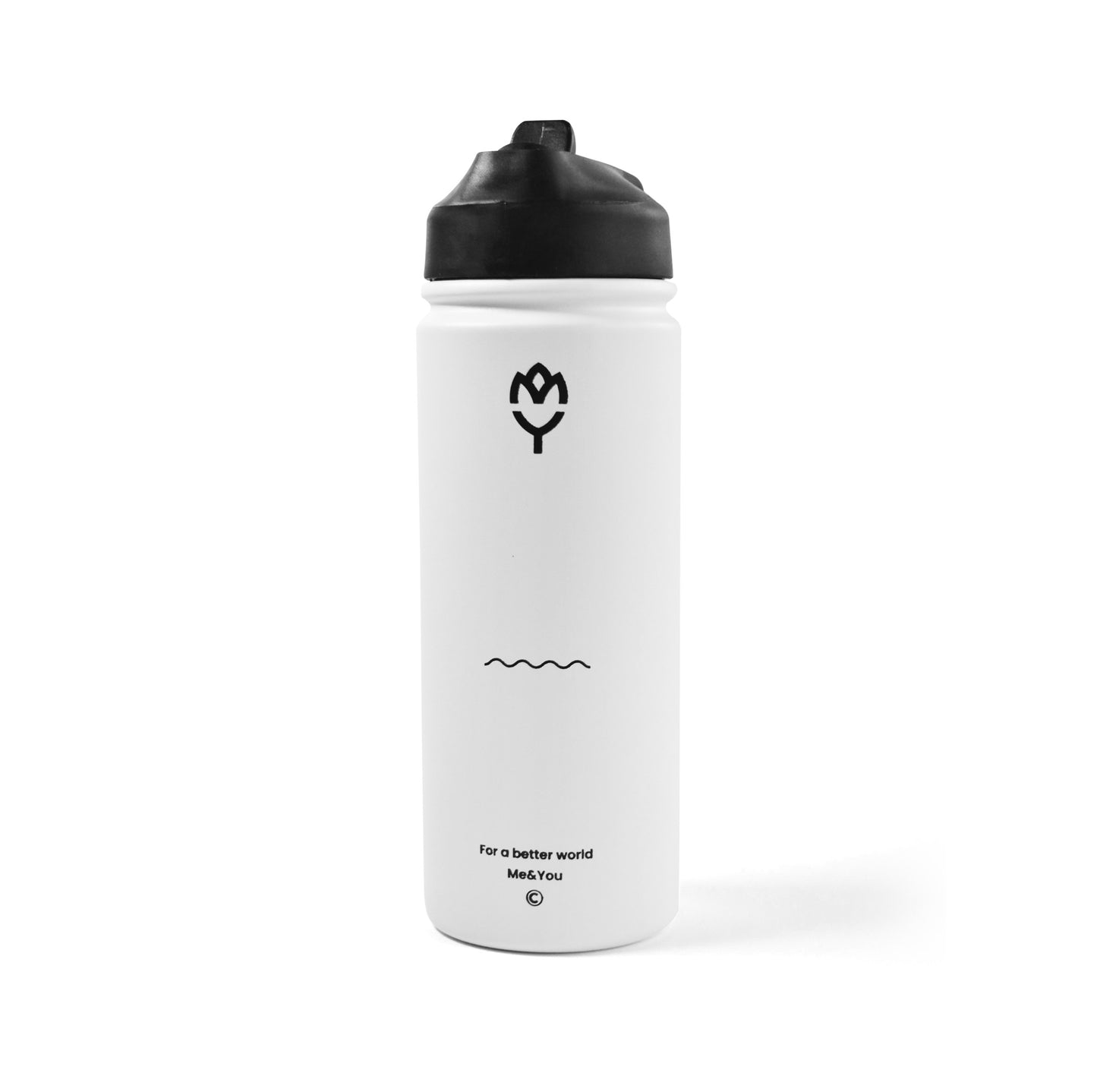 Termoska so slamkou 500ML (biela) na bielom pozadí, otvorené viečko s vyklápacím mechanizmom pre slamku, zvýraznený dizajn fľaše